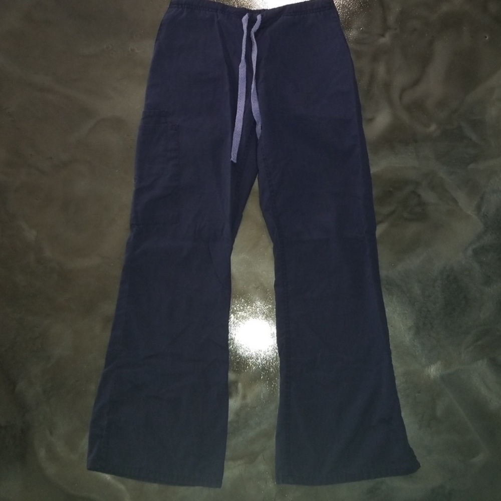 Scrub bottoms